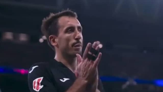 Applaus van Real Madrid-fans voor wereldkampioen Oyarzabal bij tegenstander