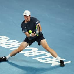 Live Australian Open | Van de Zandschulp geeft break weg tegen Djokovic