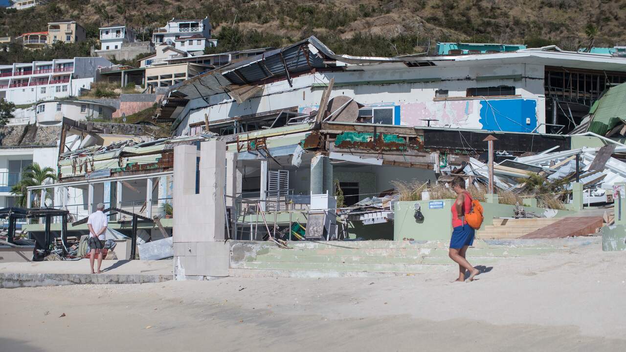 hoe-is-het-n-jaar-na-de-verwoestende-orkaan-op-sint-maarten