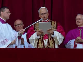 Paus Leo XIV in eerste speech: 'Ik zet Franciscus' zegen voort'