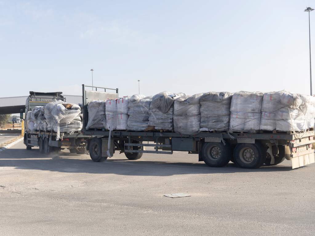 Uitdelen hulppakketten door omstreden hulporganisatie in Gaza vertraagd