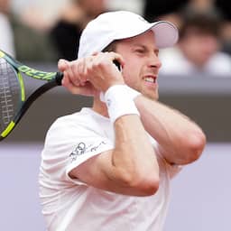 Van de Zandschulp overleeft matchpoint in Rome, Griekspoor verliest van talent