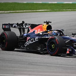 Live F1 | Verstappen kan terugkijken op bemoedigende eerste dag in Sepang