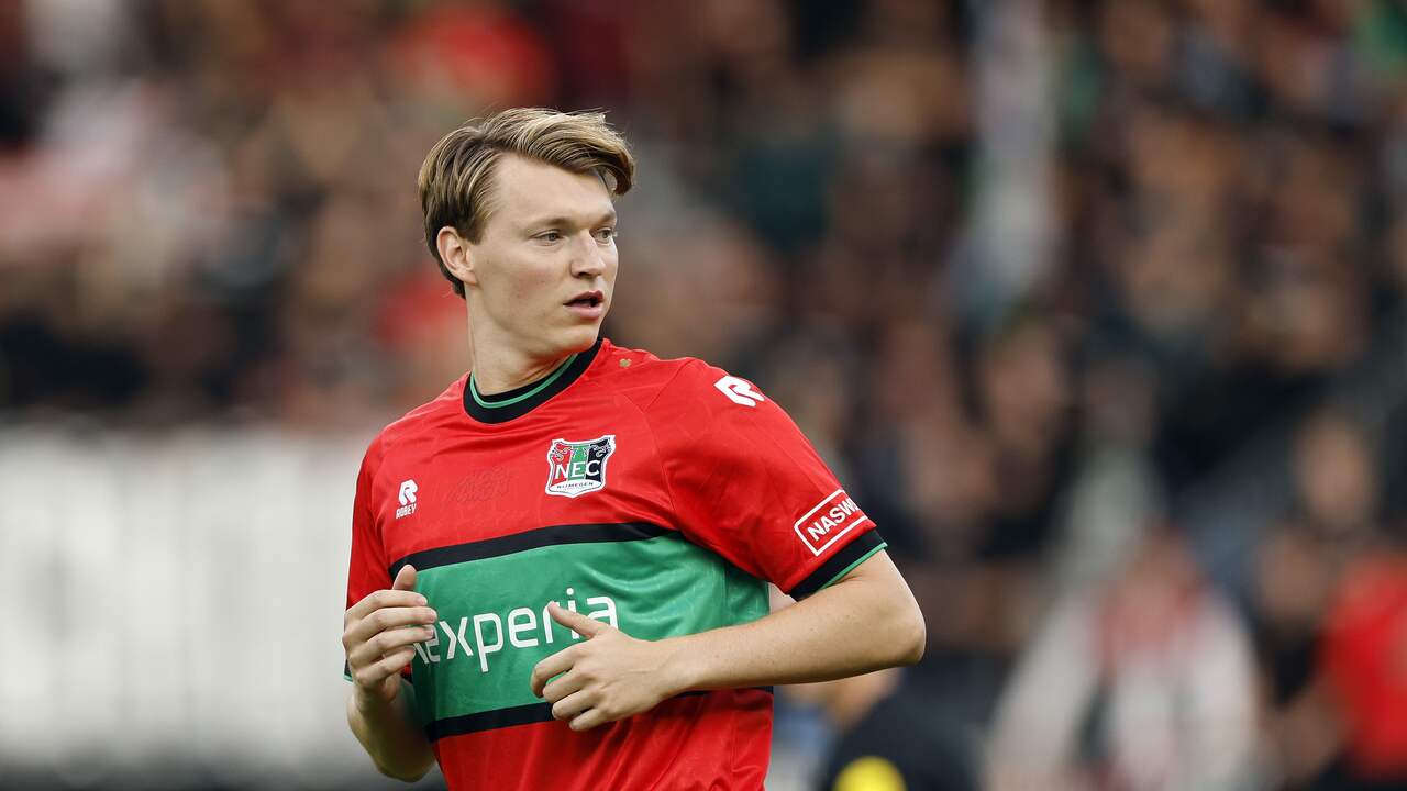 Foto bij Live Eredivisie | NEC en Go Ahead begonnen, PSV baalt na eerste nederlaag