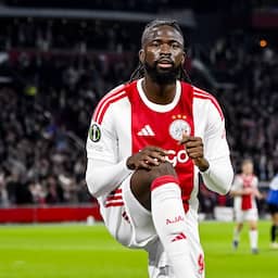 'Special One' Tolu Arokodare wil bij Ajax blijven: 'Johan Cruijff ArenA is mijn plek'