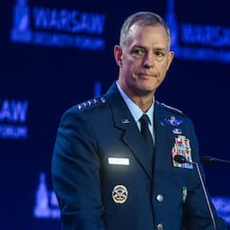Live | Topmilitair NAVO waarschuwt Russen: 'Slaan elke mogelijke aanval af'