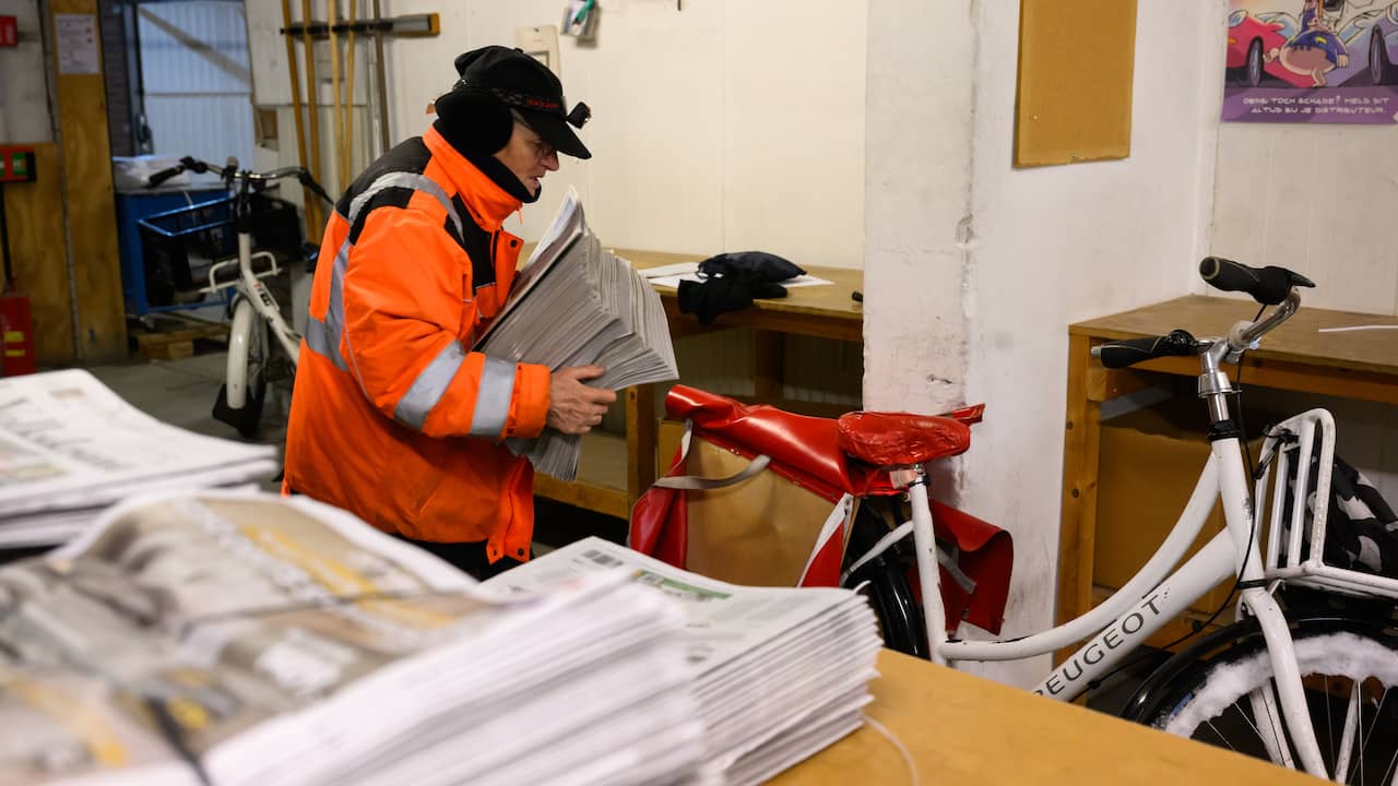 Papieren kranten vanaf juli niet meer bezorgd op Vlieland en Schiermonnikoog
