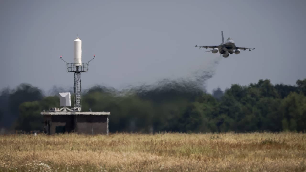 Drones vlogen gisteren niet alleen boven Eindhoven, maar ook weer boven Volkel