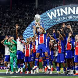 Teruglezen | Paris Saint-Germain viert Super Cup-overwinning