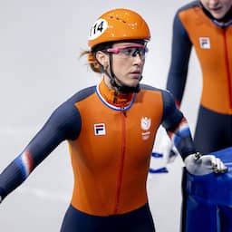 Schulting in tranen na shorttrackrentree: 'Dacht dat het nooit meer goedkwam'
