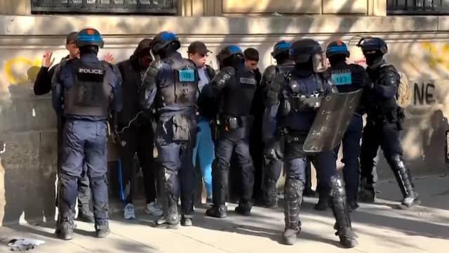 Video | Politie pakt massaal demonstranten op bij nieuwe rellen in Parijs