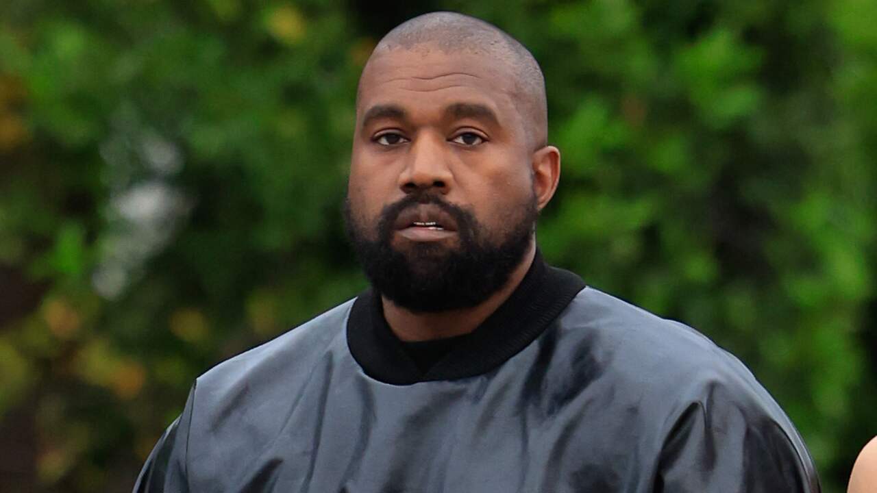 American Rapper Ye Rapper Ye biedt jaar na antisemitische uitspraken excuses aan ...