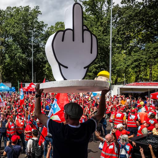 Illustratie bij: Verkorting WW heeft nauwelijks effect op groei werkgelegenheid