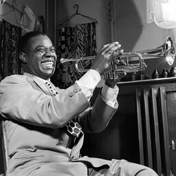 Unieke onderscheiding: 5 keer platina voor Wonderful World van Louis Armstrong