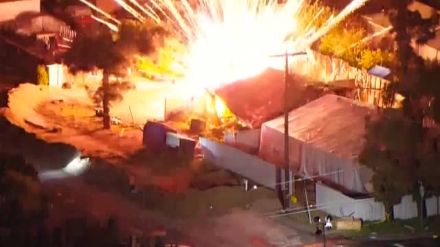 Vuurwerk schiet alle kanten op bij grote explosie in Los Angeles